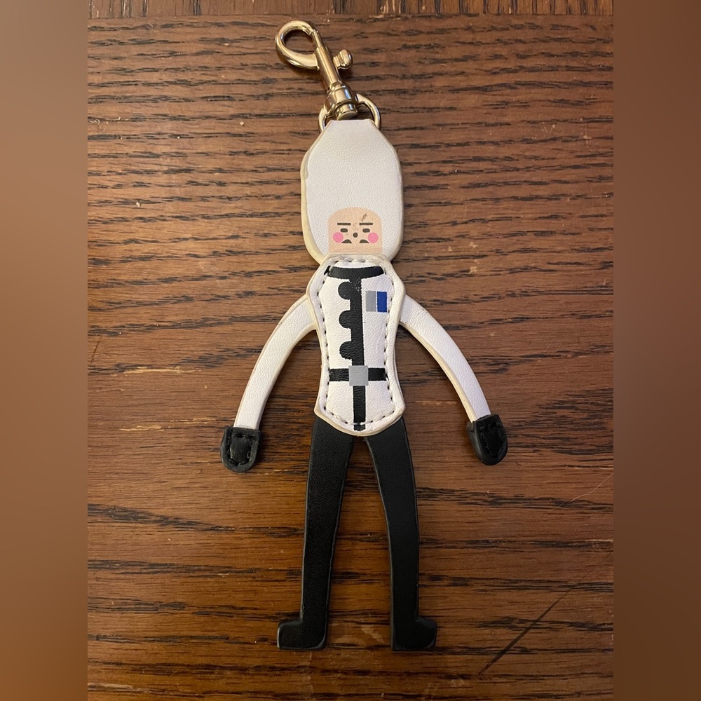 2 for $6 London keychain